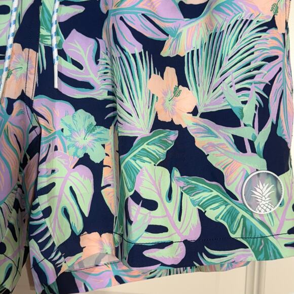 Chubbies Men's Classic 5.5" Swim Trunks, Size M, NWT - Picture 2 of 7